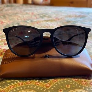 Ray-Ban Erika matte black polarized sunglasses